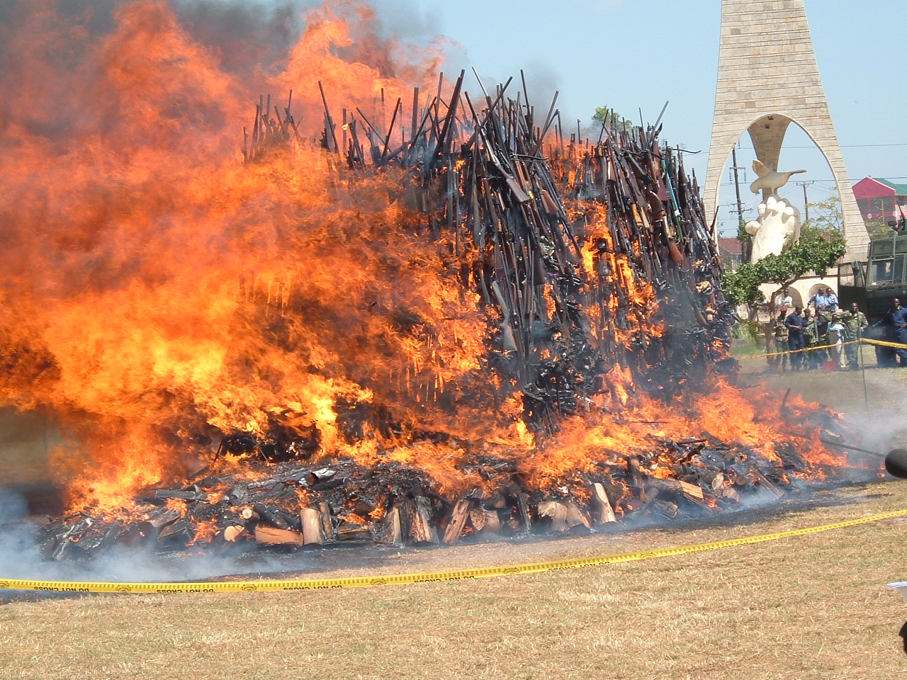 Nairobi Burning Guns 2003. Credit: Control Arms Flickr