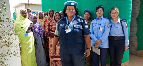 Sierre Leone - female police